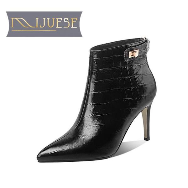 mljuese 2021 women ankle boots cow leather winter short plush pointed toe zipper metal decoration high heels female boot size 39, Black
mljuese 2021 women ankle boots cow leather winter short plush pointed toe zipper metal decoration high heels female boot size 39, Black