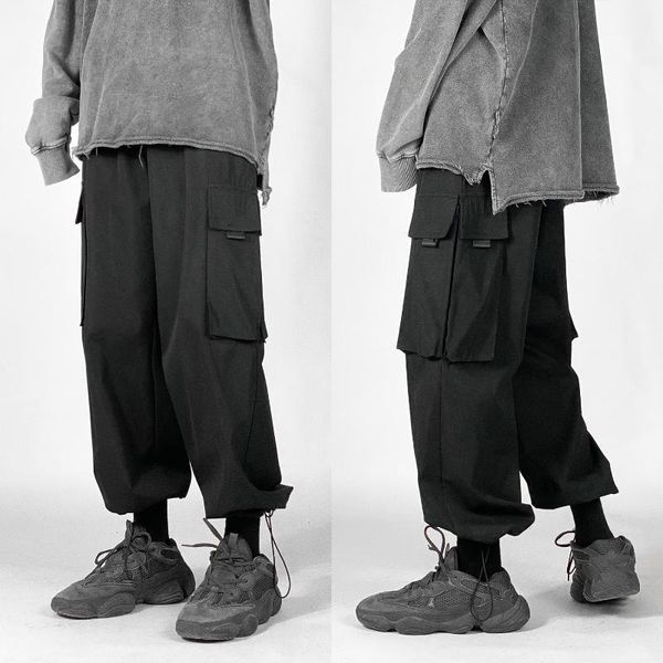 men's pants 2021 autumn style large size oversized pocket black green overalls men's loose casual straight trousers femme pantalon
men's pants 2021 autumn style large size oversized pocket black green overalls men's loose casual straight trousers femme pantalon