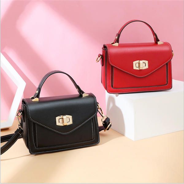 женская сумка весна / лето 2020 г. новая девушка сумка cross-body корейская версия чистого цвета маленькая квадратная сумка чистый красный п, Black;red
женская сумка весна / лето 2020 г. новая девушка сумка cross-body корейская версия чистого цвета маленькая квадратная сумка чистый красный п, Black;red