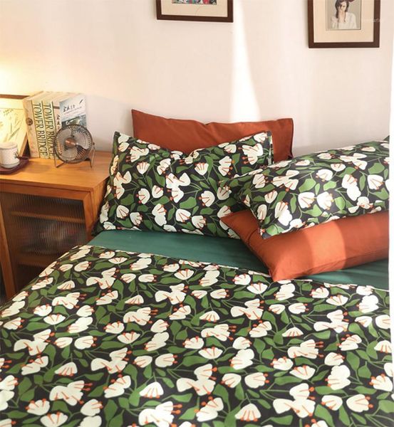vintage floral bedding set,cotton twin full king nordic design single double home textile bed sheet pillowcase duvet cover1
vintage floral bedding set,cotton twin full king nordic design single double home textile bed sheet pillowcase duvet cover1