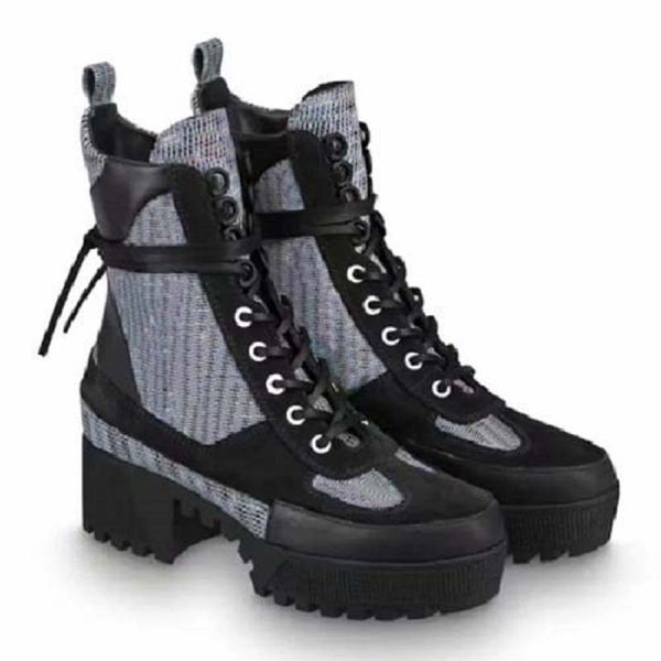 2020 womens leather shoes lace up buckle ankle boots factory direct female rough heel round head size:35-42 03, Black
2020 womens leather shoes lace up buckle ankle boots factory direct female rough heel round head size:35-42 03, Black