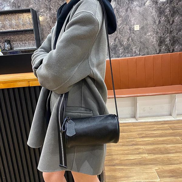 shoulder bags stone pattern pu leather crossbody for women 2021 spring round messenger bag female luxury handbags
shoulder bags stone pattern pu leather crossbody for women 2021 spring round messenger bag female luxury handbags