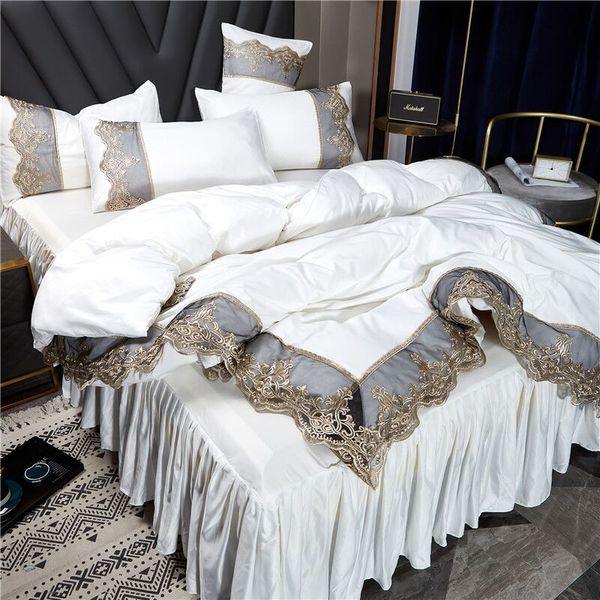 white bedding sets duvet cover lace edge size bed sheet pillowcases comforters set pillow cases luxury home decoration
white bedding sets duvet cover lace edge size bed sheet pillowcases comforters set pillow cases luxury home decoration