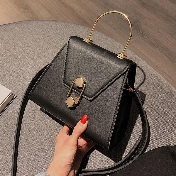 2020 spring pu leather crossbody bags for women travel handbags fashion simple small shoulder messenger bags female small flaps
2020 spring pu leather crossbody bags for women travel handbags fashion simple small shoulder messenger bags female small flaps
