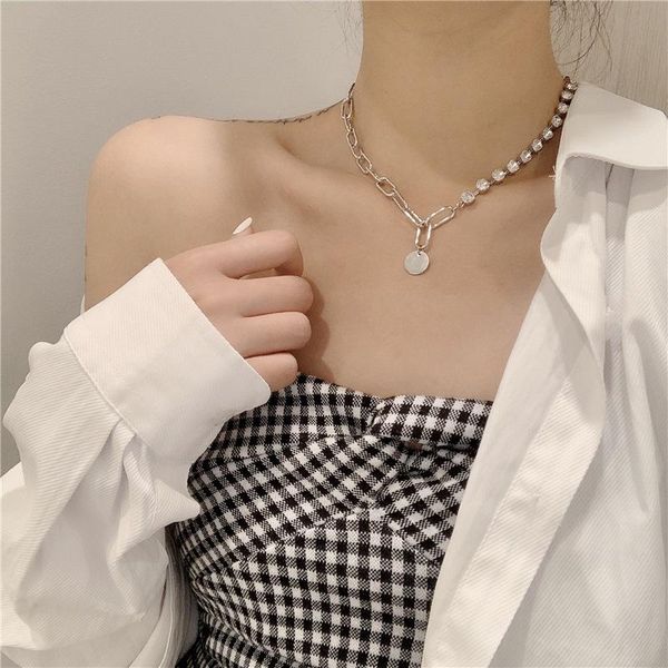 aomu 2020 crystal chain stitching asymmetrical design necklace silver color round pendant clavicle chain for women jewelry, Golden;silver
aomu 2020 crystal chain stitching asymmetrical design necklace silver color round pendant clavicle chain for women jewelry, Golden;silver