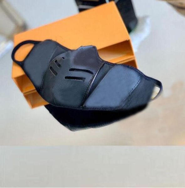 10style with box letters pu leather face mask designer mask cotton cloth dustproof riding sports print mouth masks men women outdoor
10style with box letters pu leather face mask designer mask cotton cloth dustproof riding sports print mouth masks men women outdoor