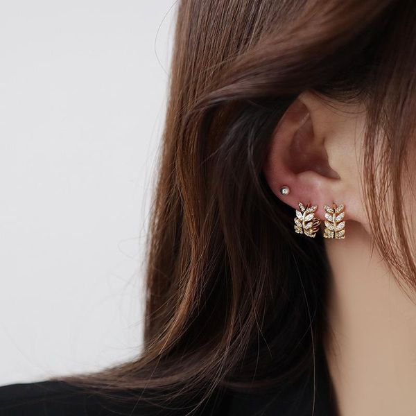 hoop & huggie ins exquisite gold leaves circle women temperament buckle clip-on small golden earrings fashion decorations for girls, Golden;silver
hoop & huggie ins exquisite gold leaves circle women temperament buckle clip-on small golden earrings fashion decorations for girls, Golden;silver