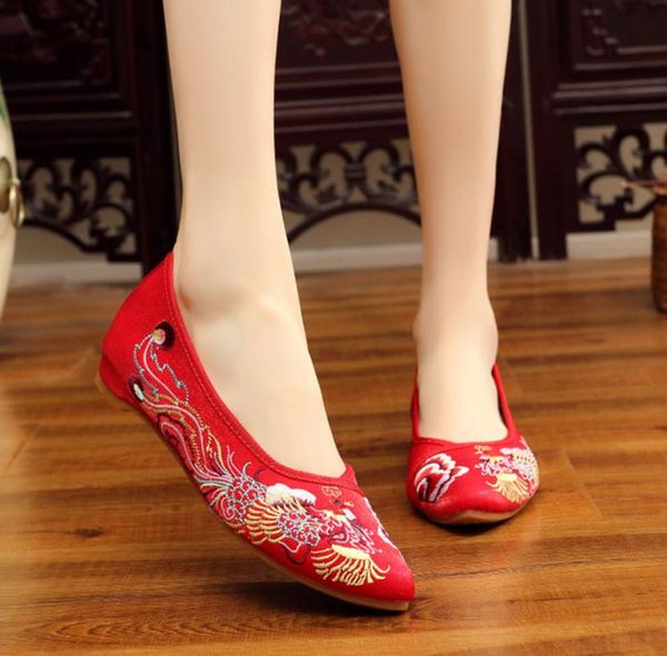 chinese ethnic embroidered women's shoes hard-wearing & anti-skid light convenient slip-on cow muscle great women's shoes female, Black
chinese ethnic embroidered women's shoes hard-wearing & anti-skid light convenient slip-on cow muscle great women's shoes female, Black