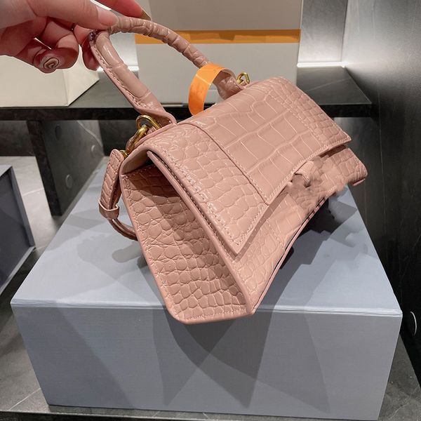 high-end fashion women's one-shoulder hourglass bag genuine leather crocodile pattern large-capacity famous designer handbag luxury wal
high-end fashion women's one-shoulder hourglass bag genuine leather crocodile pattern large-capacity famous designer handbag luxury wal