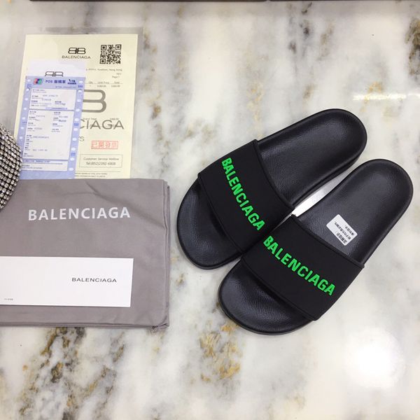 2022 paris womens slippers scuffs summer sandals beach slide slippers girls flip flops loafers beautiful embroidered -b090, Black
2022 paris womens slippers scuffs summer sandals beach slide slippers girls flip flops loafers beautiful embroidered -b090, Black