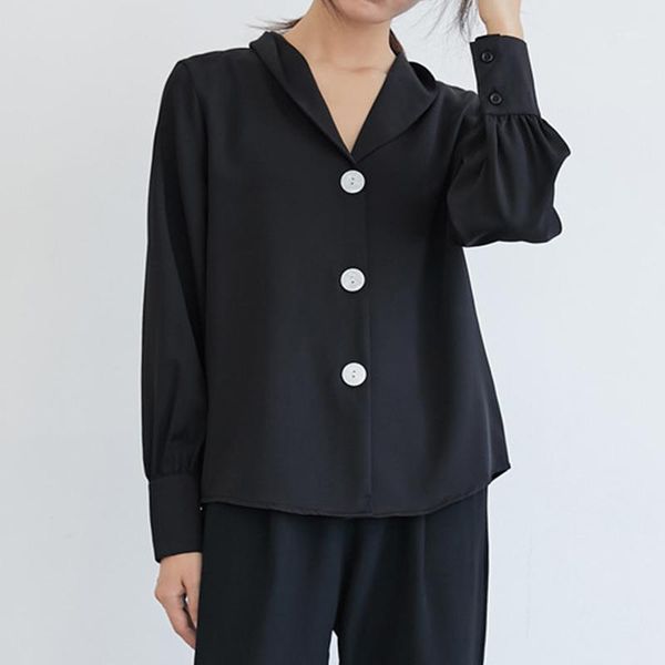 autumn new women v-neck long sleeve vintage loose blouse elegance solid chiffon shirt office lady button up korean t09709z1, White
autumn new women v-neck long sleeve vintage loose blouse elegance solid chiffon shirt office lady button up korean t09709z1, White