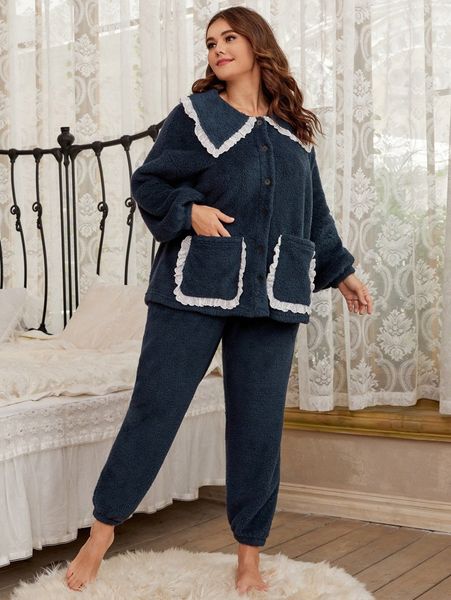 plus statement collar schiffy trim dual pocket flannel pj set m0lm#, Black;white
plus statement collar schiffy trim dual pocket flannel pj set m0lm#, Black;white
