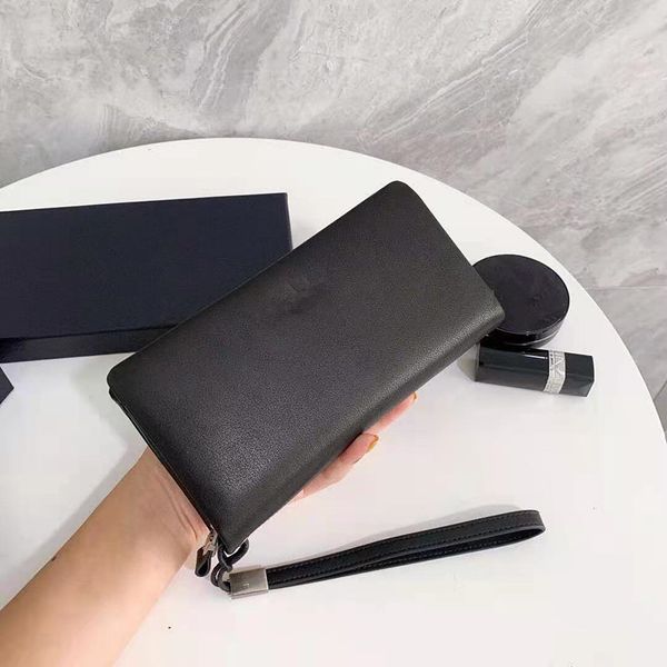 luxury designer men cowhide leather cluth bag credit card cash wallet passport key holder phone bag, Red;black
luxury designer men cowhide leather cluth bag credit card cash wallet passport key holder phone bag, Red;black