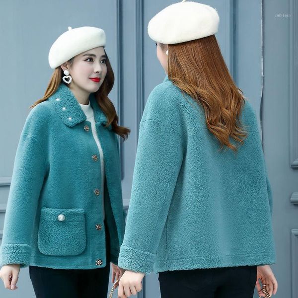2020 women winter real fur sheepskin genuine lamb fur coats female turn down collar warm sheep shearing jacket outercoat a2271, Black
2020 women winter real fur sheepskin genuine lamb fur coats female turn down collar warm sheep shearing jacket outercoat a2271, Black