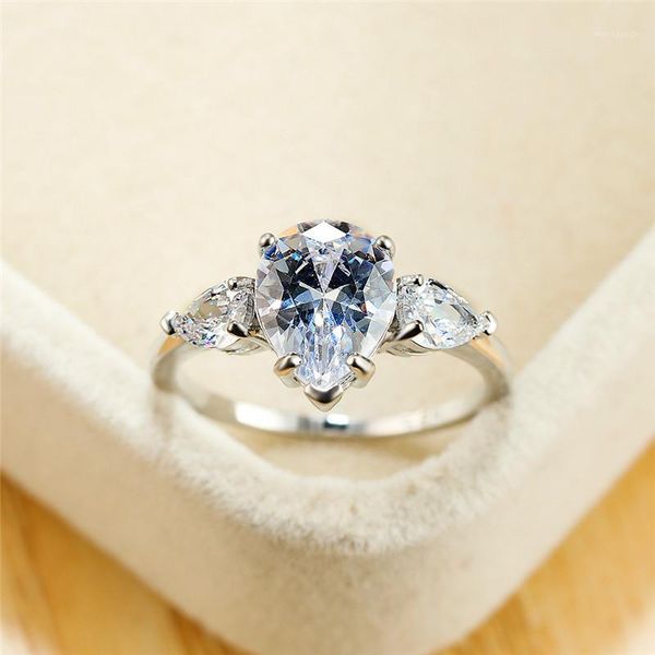 luxury female white crystal stone ring classic silver color thin engagement rings for women vintage water drop wedding ring1, Slivery;golden
luxury female white crystal stone ring classic silver color thin engagement rings for women vintage water drop wedding ring1, Slivery;golden