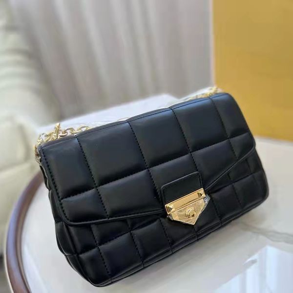 fashion bags luxury designers shoulder bags messenger bag boutique fabric women's handbags built-in walletbag classic very beautiful go
fashion bags luxury designers shoulder bags messenger bag boutique fabric women's handbags built-in walletbag classic very beautiful go