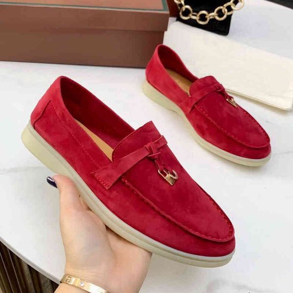 2022-women's suede leather summer sneakers, comfortable and casual flat shoes, round headed mule with metal lock, Black
2022-women's suede leather summer sneakers, comfortable and casual flat shoes, round headed mule with metal lock, Black