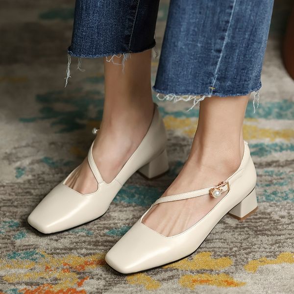 2020 female pumps single-toed square toe buckle pearl spring leather genuine high heels woman wedding shoes 8qtv, Black
2020 female pumps single-toed square toe buckle pearl spring leather genuine high heels woman wedding shoes 8qtv, Black