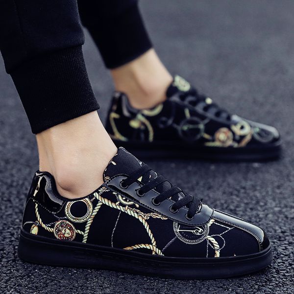 maria new spring patent bright small leather korean board men's net red social fashion shoes, Black
maria new spring patent bright small leather korean board men's net red social fashion shoes, Black