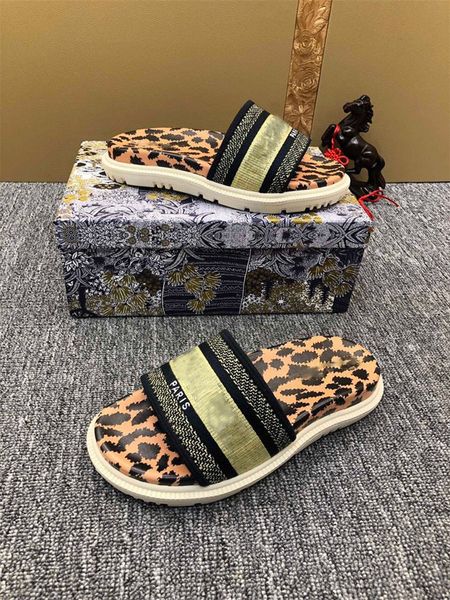 designer luxury embroidered cotton dway platform black silver granville espadrille turquoise slip on flat flip flop sandals with box dust ba
designer luxury embroidered cotton dway platform black silver granville espadrille turquoise slip on flat flip flop sandals with box dust ba