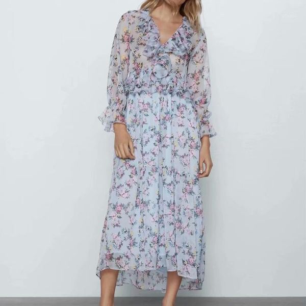 2020 women summer vintage chiffon dress long sleeve ruffles v-neck dresses female elegant floral print casual dress vestidos1, Black;gray
2020 women summer vintage chiffon dress long sleeve ruffles v-neck dresses female elegant floral print casual dress vestidos1, Black;gray