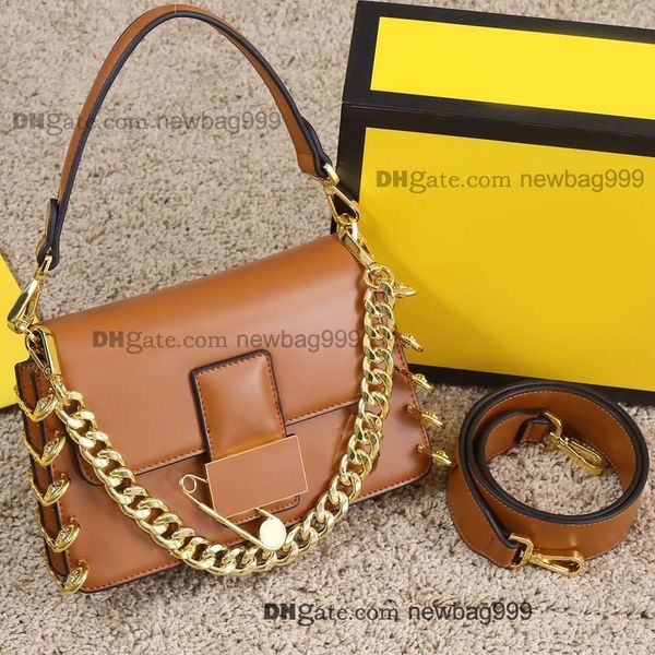 co-branded shoulder bags 2022 luxury designer bag flap handbag messenger bags women totes fashion handbags printed crossbody purse
co-branded shoulder bags 2022 luxury designer bag flap handbag messenger bags women totes fashion handbags printed crossbody purse