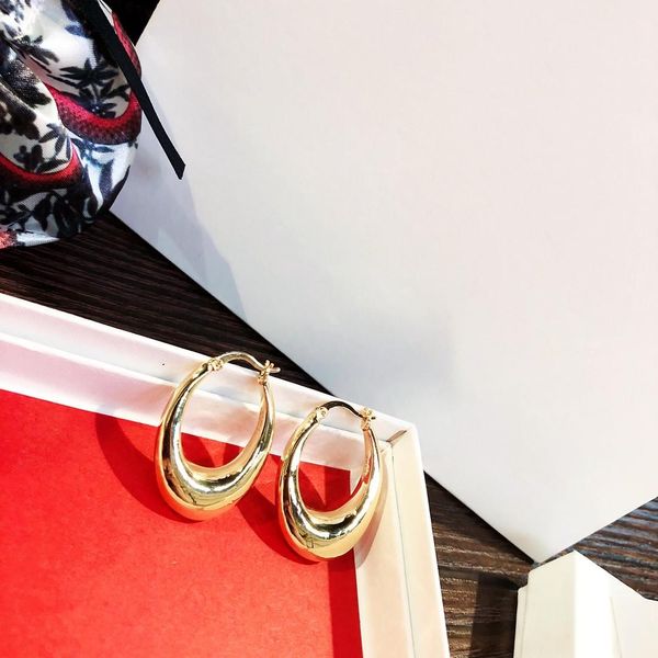 popular selling electroplating thick gold wild simple egg-shaped fashion atmosphere designer earrings luxury designer jewelry women earrings, Golden
popular selling electroplating thick gold wild simple egg-shaped fashion atmosphere designer earrings luxury designer jewelry women earrings, Golden