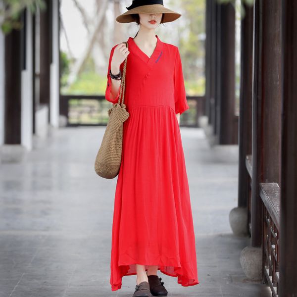simple color v neck half sleeve fashion national style female hand embroidery cotton linen dress robe l4b3, Black;gray
simple color v neck half sleeve fashion national style female hand embroidery cotton linen dress robe l4b3, Black;gray