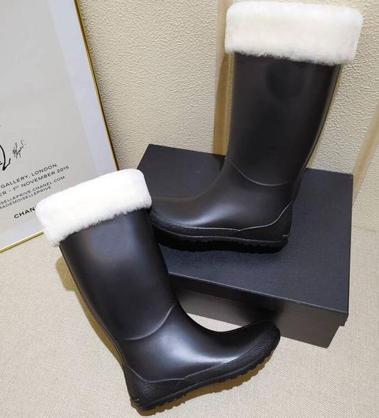 new arrival womens snow winter knee real leather knight winter keep wram boots tube 30 cm size 35-40, Black
new arrival womens snow winter knee real leather knight winter keep wram boots tube 30 cm size 35-40, Black