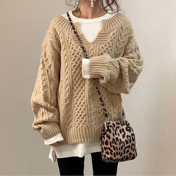 2021 new women knitted oversized lady korean japan v neck jumper soft pull femme thick warm sweater 7735, White;black
2021 new women knitted oversized lady korean japan v neck jumper soft pull femme thick warm sweater 7735, White;black
