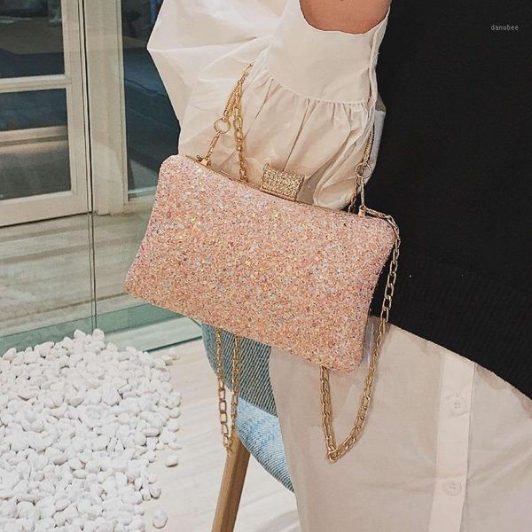 evening bags women's dinner bag shoulder 2021 style fashion chain temperament handbag1
evening bags women's dinner bag shoulder 2021 style fashion chain temperament handbag1