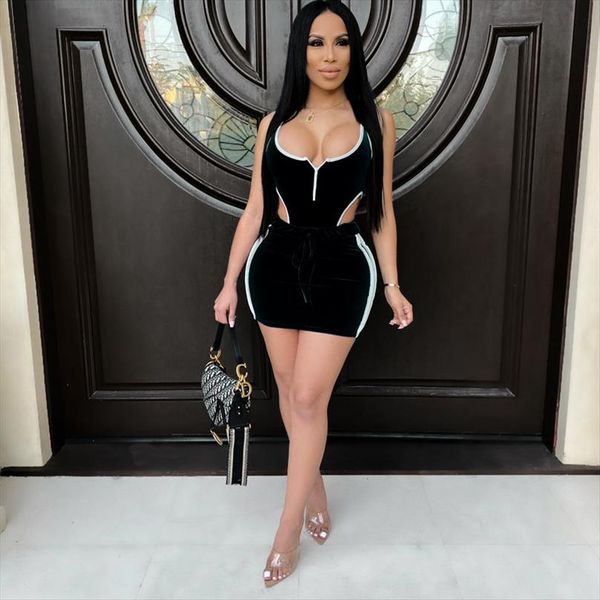velvet bodysuits skirts suits hollow out two piece set night club night party streetwear bodycon 2020 summer outfits, Gray
velvet bodysuits skirts suits hollow out two piece set night club night party streetwear bodycon 2020 summer outfits, Gray