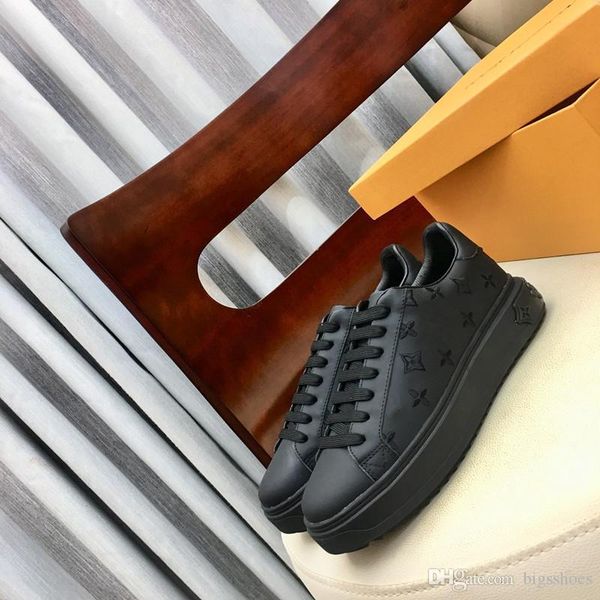20 luxury designers crystal bottom casual shoes triple s designer sneaker womens shoes sneakers, Black
20 luxury designers crystal bottom casual shoes triple s designer sneaker womens shoes sneakers, Black
