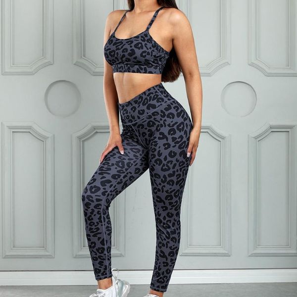yoga outfits european and american suit tight running fitness exercise leopard print set women's clothes, White;red
yoga outfits european and american suit tight running fitness exercise leopard print set women's clothes, White;red