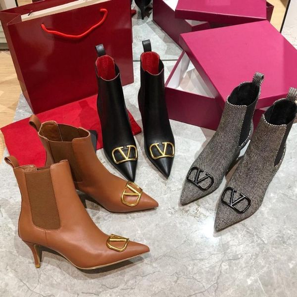 boots shoes women winter mid calf metal decor genuine leather pointed toe slip on zapatos de mujer, Black
boots shoes women winter mid calf metal decor genuine leather pointed toe slip on zapatos de mujer, Black