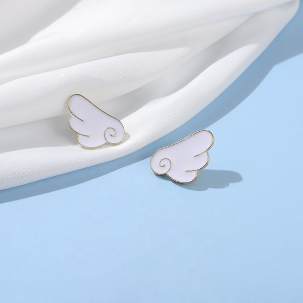 wings enamel pins custom lovely cloud wings brooches bag badge childlike cartoon jewelry new year gift for kids, Blue
wings enamel pins custom lovely cloud wings brooches bag badge childlike cartoon jewelry new year gift for kids, Blue