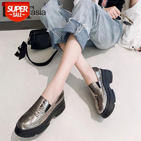 doratasia brand design genuine cow leather flat platform autumn pleated shoes woman flats casual office lady flats woman shoes #ae9i
doratasia brand design genuine cow leather flat platform autumn pleated shoes woman flats casual office lady flats woman shoes #ae9i