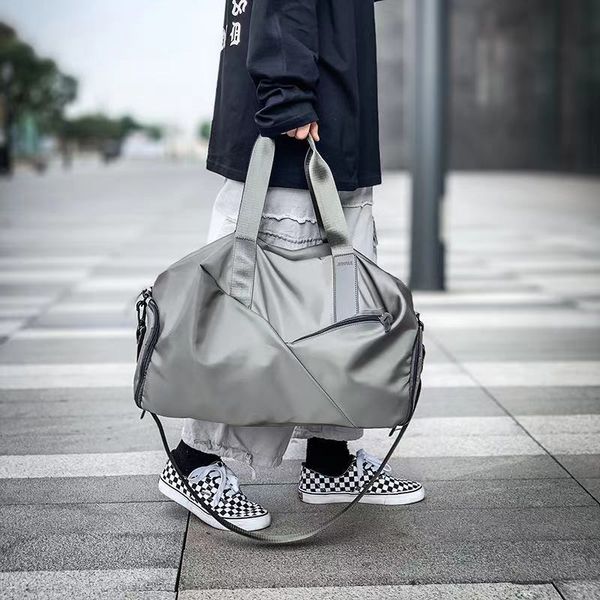 new luggage bag men's short distance portable travel bag women's multifunctional dry wet separation waterproof sports fitness bag6
new luggage bag men's short distance portable travel bag women's multifunctional dry wet separation waterproof sports fitness bag6