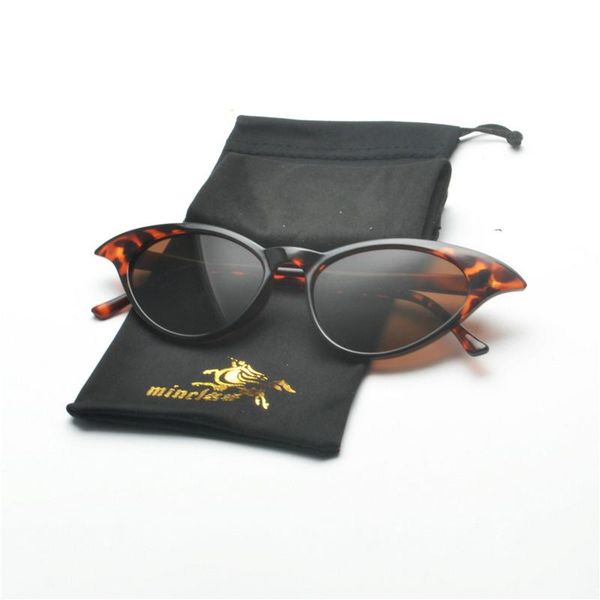 sunglasses women fashion 2021 triangular brand designer trendy cat glasses vintage butterfly sunglass uv400 fml, White;black
sunglasses women fashion 2021 triangular brand designer trendy cat glasses vintage butterfly sunglass uv400 fml, White;black