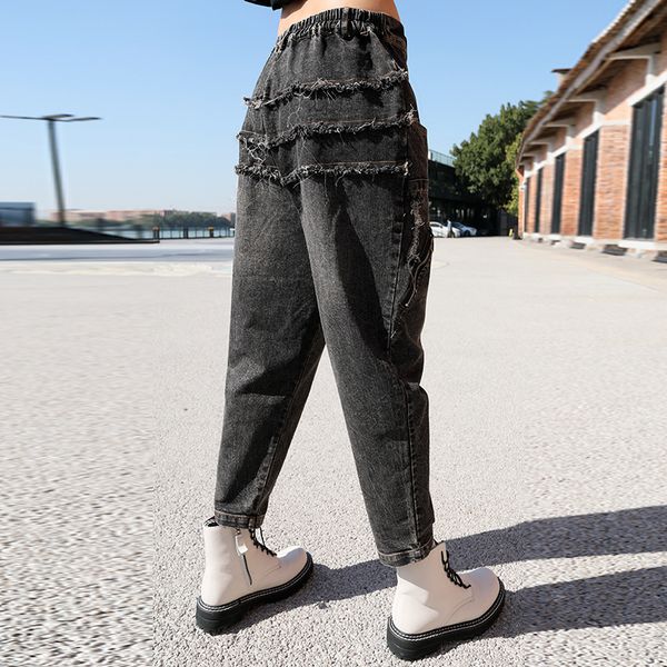 max lulu new spring korean fashion designer womens ripped loose denim pants ladies vintage gothic jeans punk trousers plus size y1214, Blue
max lulu new spring korean fashion designer womens ripped loose denim pants ladies vintage gothic jeans punk trousers plus size y1214, Blue