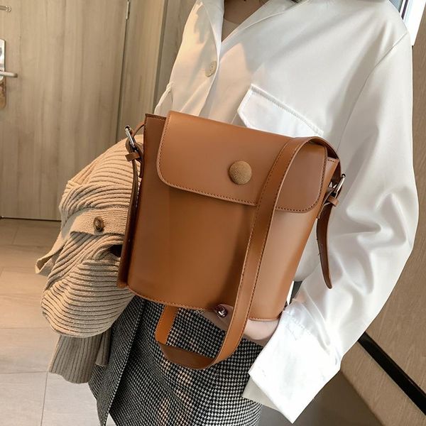 korean women simple fashionable crossbody shoulder bucket bag 2020 new solid color phone lipstick pocket a837
korean women simple fashionable crossbody shoulder bucket bag 2020 new solid color phone lipstick pocket a837
