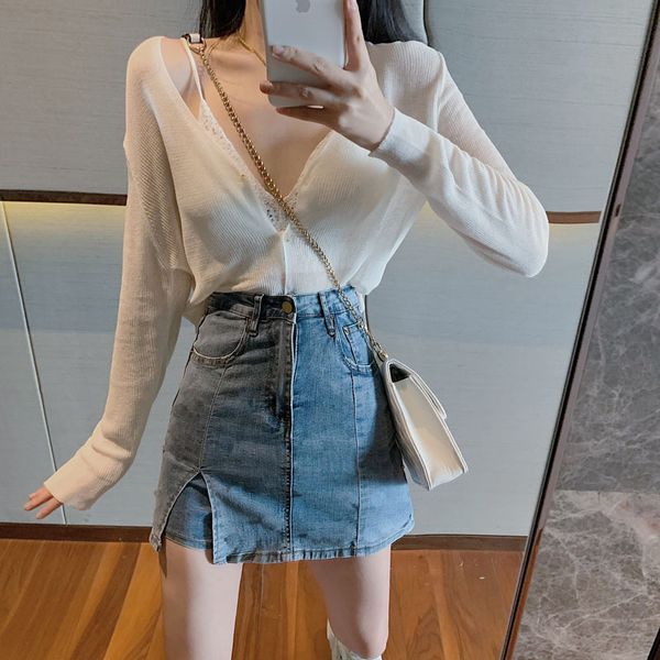 2020 summer new long sleeve v-neck sun proof cardigan + split denim skirt 2-piece fashion suit for women
2020 summer new long sleeve v-neck sun proof cardigan + split denim skirt 2-piece fashion suit for women