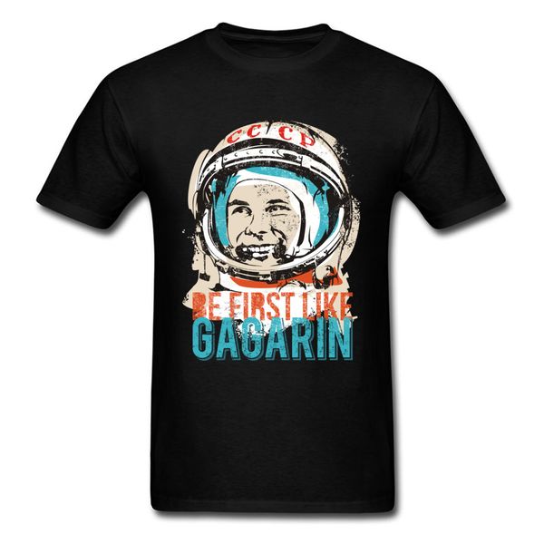 спорт мужчины футболка русский spaceman tshirt астронавт топ cccp гагарин tshirt vintage комиксы одежда 80s тройник hip hop streetwear
спорт мужчины футболка русский spaceman tshirt астронавт топ cccp гагарин tshirt vintage комиксы одежда 80s тройник hip hop streetwear