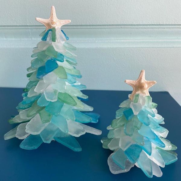 beautiful green crystal christmas tree with shell creative unique christmas decoration sea beach resin tree
beautiful green crystal christmas tree with shell creative unique christmas decoration sea beach resin tree