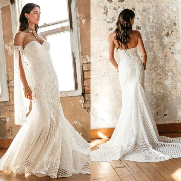 fashion mermaid wedding dresses sweetheart long sleeves appliques lace bridal gowns custom made open back sweep train wedding dress, White
fashion mermaid wedding dresses sweetheart long sleeves appliques lace bridal gowns custom made open back sweep train wedding dress, White