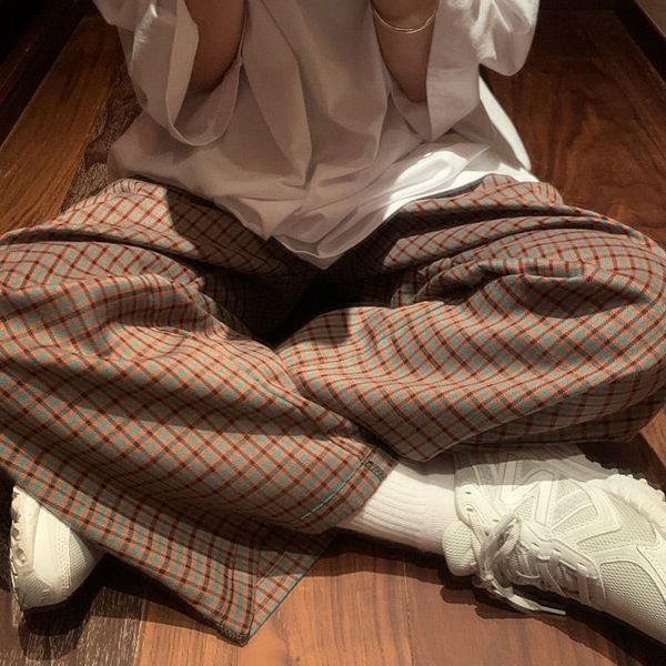 wide leg pants women fashion plaid ulzzang loose high waist trousers female jogger sweatpant pockets summer retro streetwear 201031, Black;white
wide leg pants women fashion plaid ulzzang loose high waist trousers female jogger sweatpant pockets summer retro streetwear 201031, Black;white