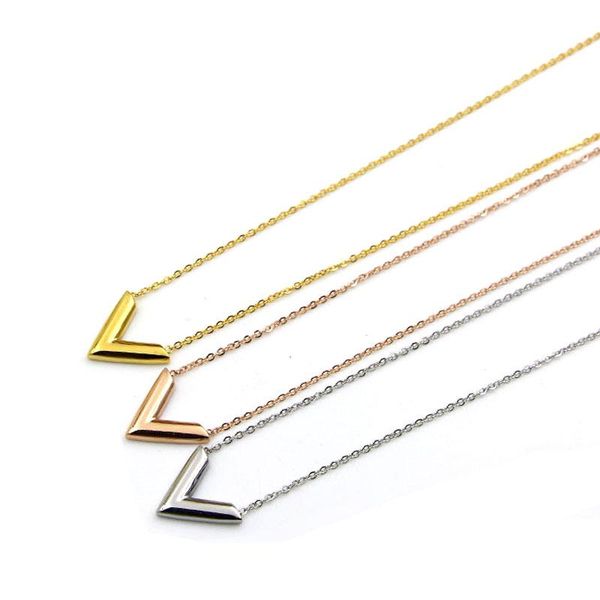 fysara classic brand нержавеющая сталь ювелирные изделия triangle v форма ожерелья письмо ожерелье для женщин золотая чокеры джелхоп, Silver 
fysara classic brand нержавеющая сталь ювелирные изделия triangle v форма ожерелья письмо ожерелье для женщин золотая чокеры джелхоп, Silver