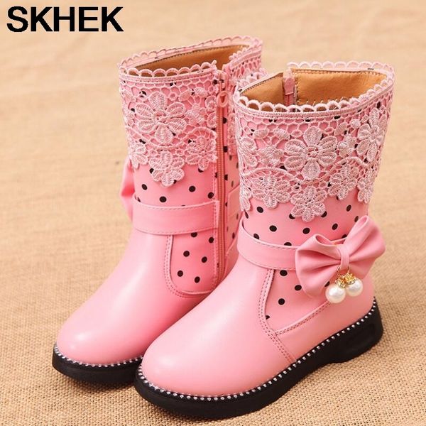 girls skhek children cowhide snow winter new korean style design sport shoes leather baby boots, Black;red
girls skhek children cowhide snow winter new korean style design sport shoes leather baby boots, Black;red