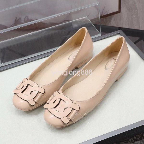 dress shoes spring simple round head cow patent leather flat sole women's shoes shallow mouth heel, Black
dress shoes spring simple round head cow patent leather flat sole women's shoes shallow mouth heel, Black