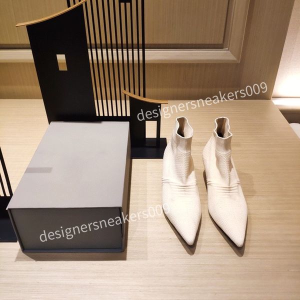 2022 dress shoes fashion women brand high heels red platform pumps black patent leather pointy toe heels luxury bottom
2022 dress shoes fashion women brand high heels red platform pumps black patent leather pointy toe heels luxury bottom